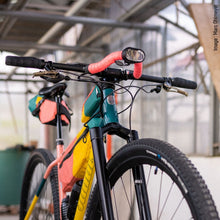 Load image into Gallery viewer, FARR Handlebar Alloy Aero MTB 760 / 31.8 Farr